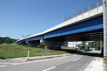 能越道 大野高架橋1